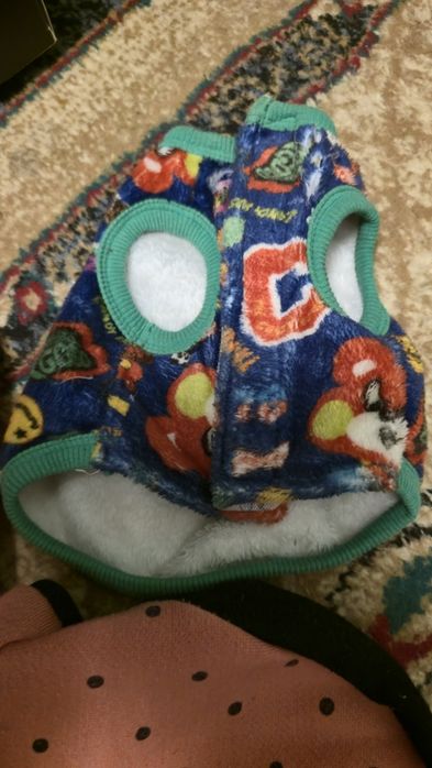 Отдам даром одежду для котёнка