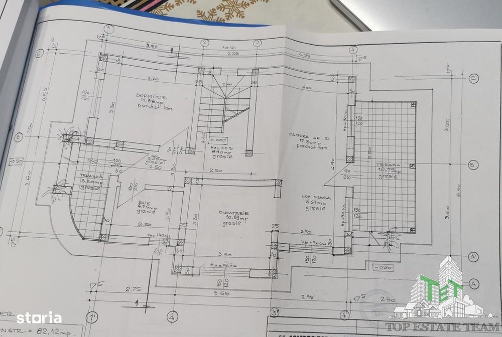 Vila 5 camere regie proprie cu gradinagaraj in Bacu (Joita)