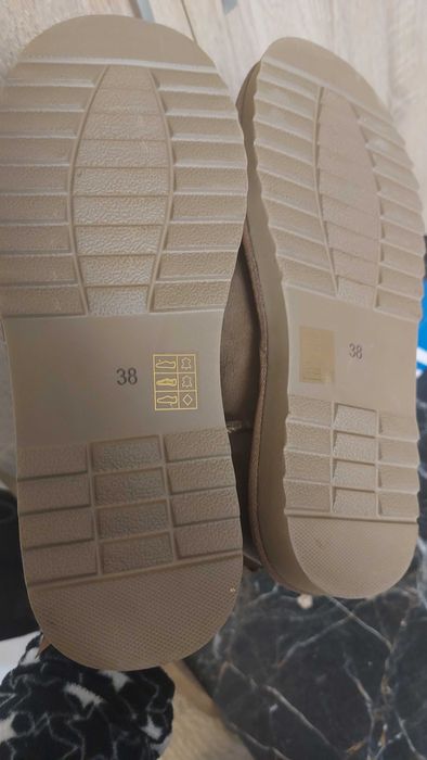 Топли зимни боти