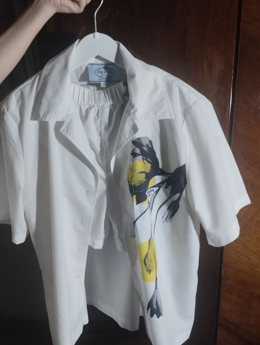 продам костюм женский