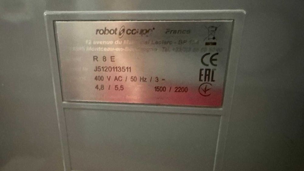 Robot Coupe R8E – Cutter profesional 8L – 2200W – 400V
