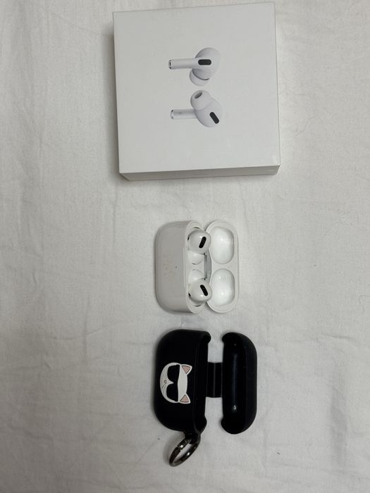Слушалки Airpods Pro + калъфче