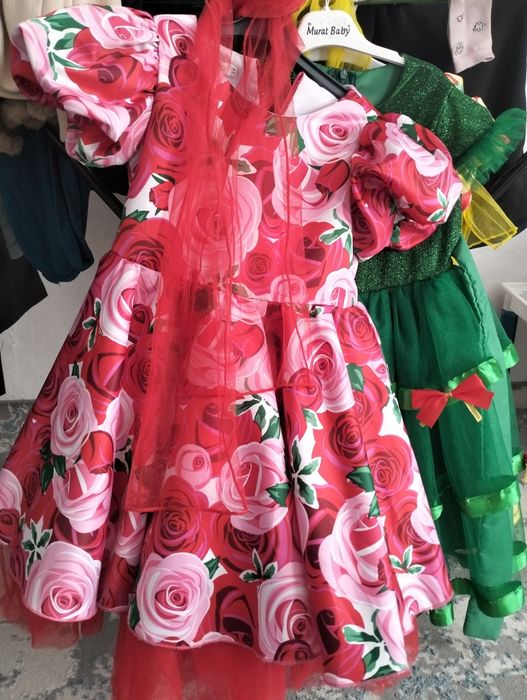 Продам Детская нарядная платья