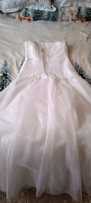 Сватбена  рокля !