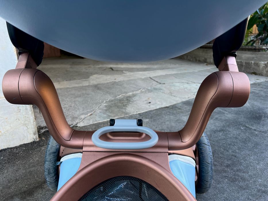 Бебешка количка Hot Mom