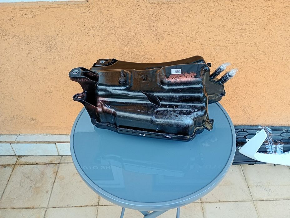 Rezervor adblue cod 5Q0131877F Skoda Octavia 2019