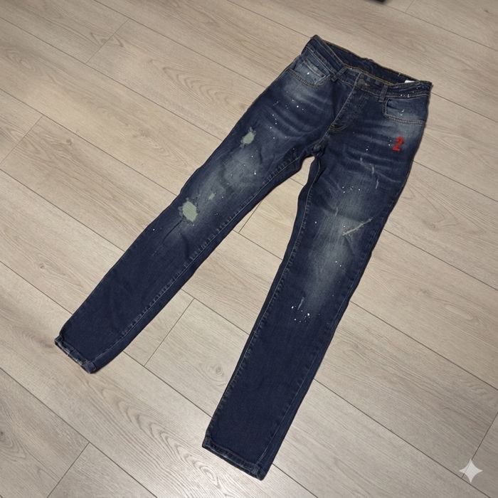 Джинсы DSQUARED2 Новые, оригинальные.