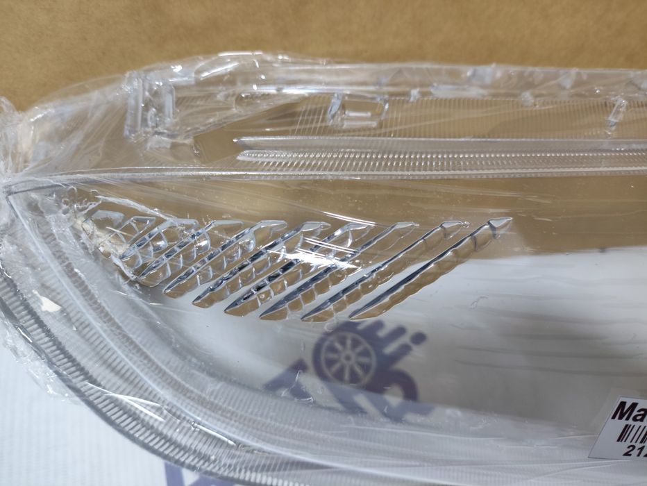 Хундай Соната стекло фара