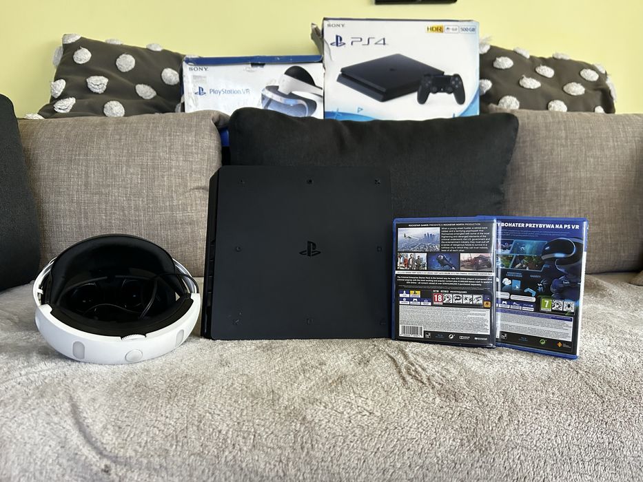 PS4 Slim 500GB + PlayStation VR