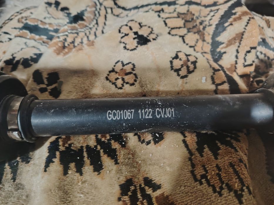 Продам  привод Мазда 6