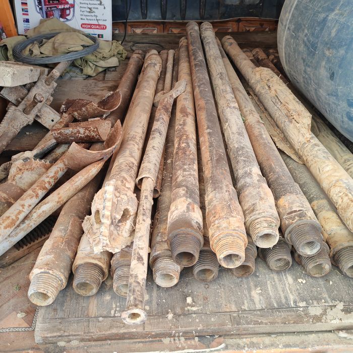 Буровой аппарат сотилади