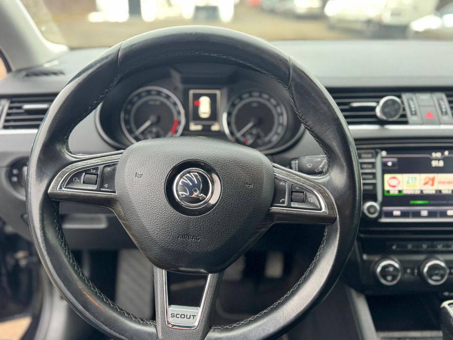 Skoda Octavia Scout 4x4 DSG euro 6