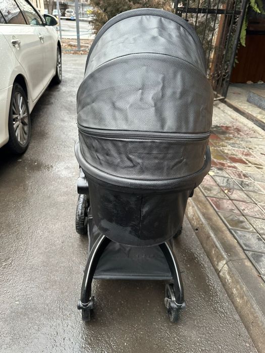 Продам коляску Hot Mom