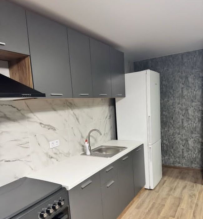 Сдам двухкомнатную квартиру