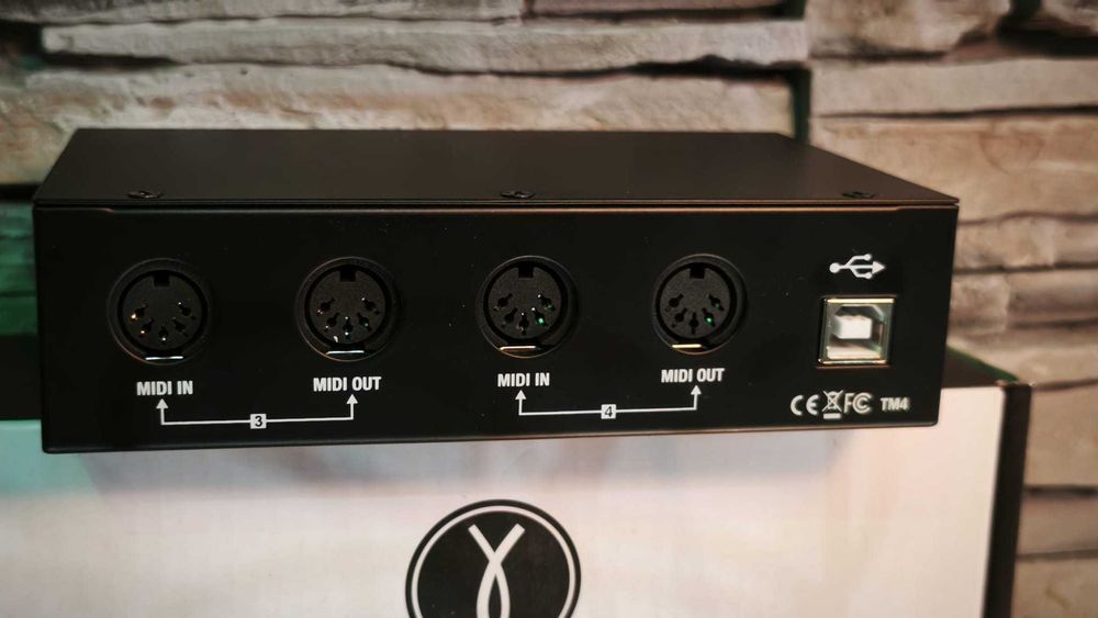 TIE Studio – MIDI Interface 4i4oTIE interfata - Garantie