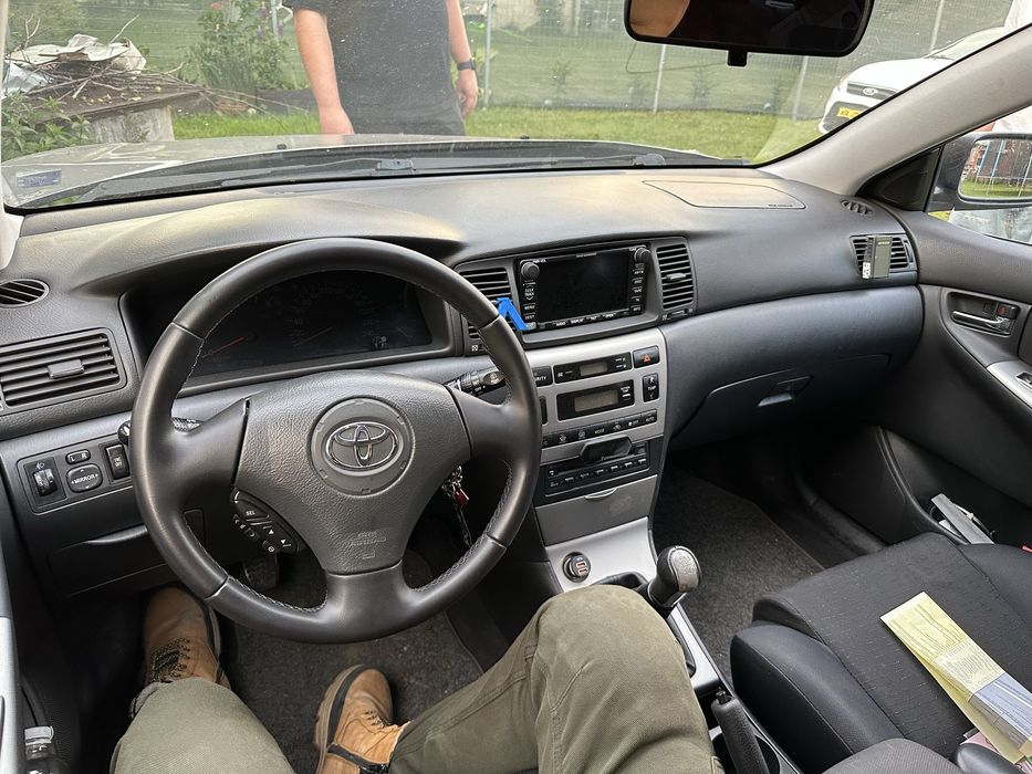 Toyota Corolla E12 T-sport