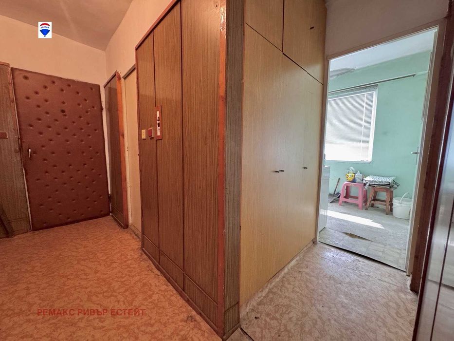 Продава се Двустаен апартамент в Русе, Чародейка - Юг - 62 кв.м за 902 €/кв.м - Снимка #4