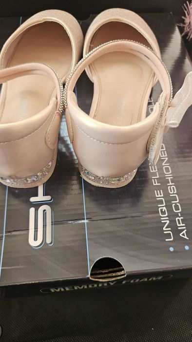 Pantofi Fetite mărimea 31