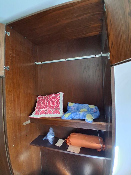 Mobilă dormitor cu pat + dulap Arad • OLX.ro
