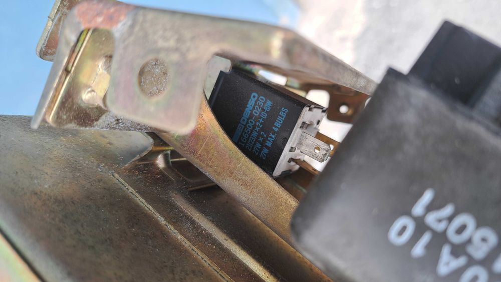 Компютър за Сузуки Витара 1988-1991