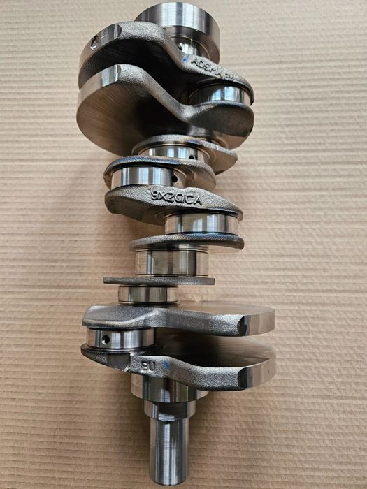 Оригинален колянов вал Range Rover Sport 3.0D / Jaguar 3.0D