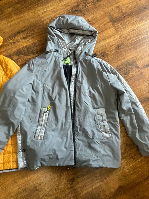 Продам две демесизонные куртки размер 50-52