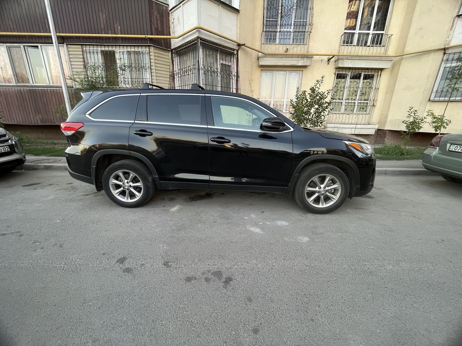 Тойота хайлендер