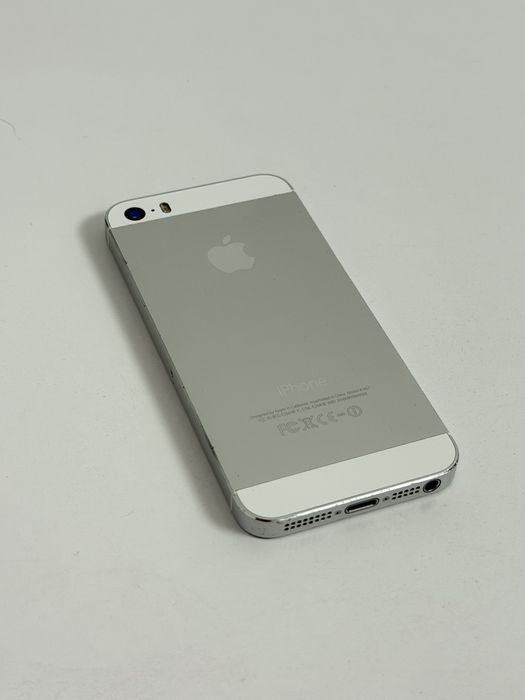 Iphone 5s  в оригинале продам
