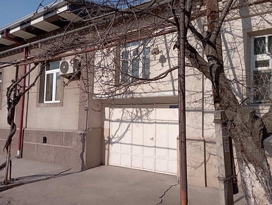 Уй сотилади тезда