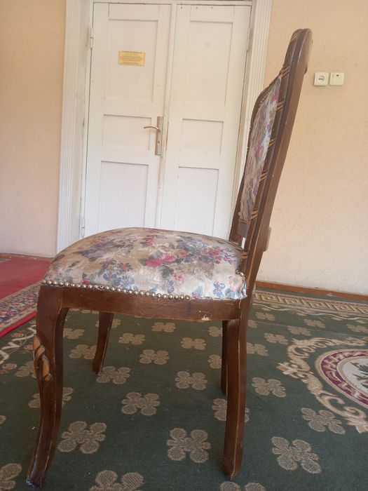 Стол и Стул из орехого деревья