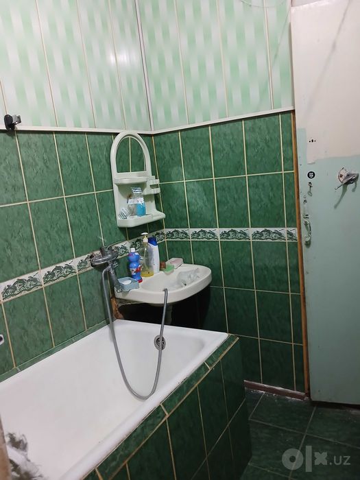 Chilonzor 10 kvartal, 35 uyda 2 xonali toza kvartira ijaraga