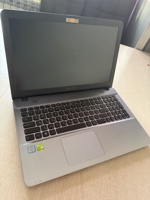 Ноутбук ASUS X541U