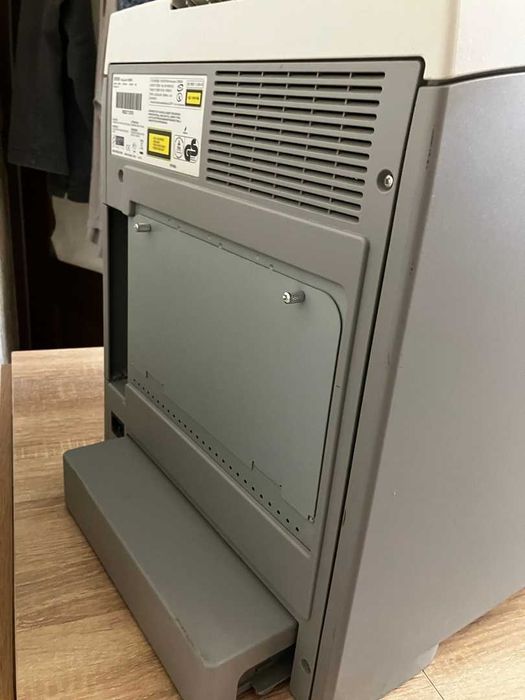 Лазерный цветной принтер Epson AcuLaser 2800N