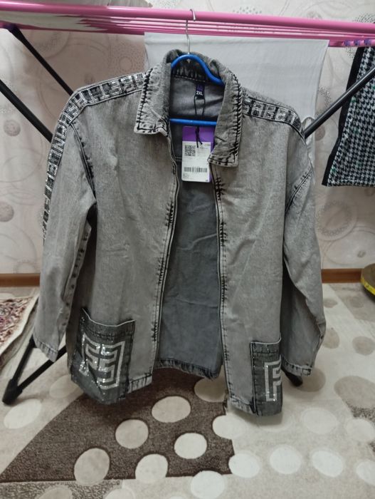 Продам жакет женский джинсовый