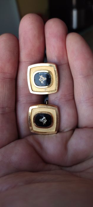 Butoni masonici vechi auriți  pentru cămașă