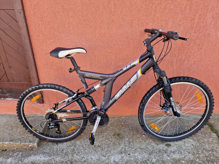 Bicicleta mountain bike