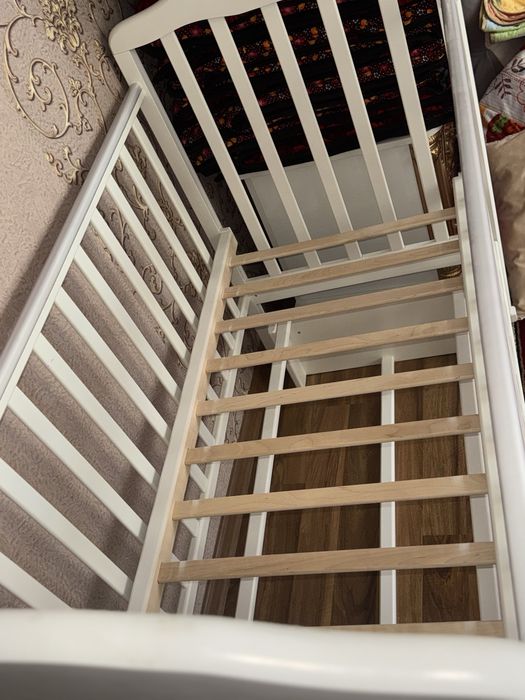 Детский кровать