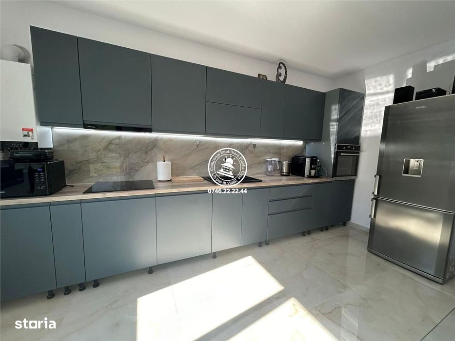 Vila  de vanzare  Breazu,