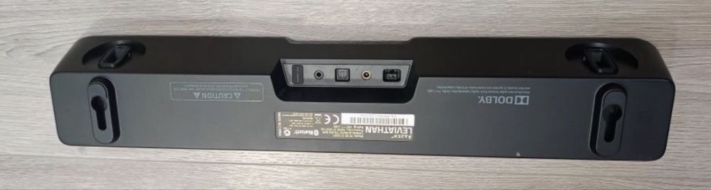 razer leviathan 5.1 soudbar + tub bass