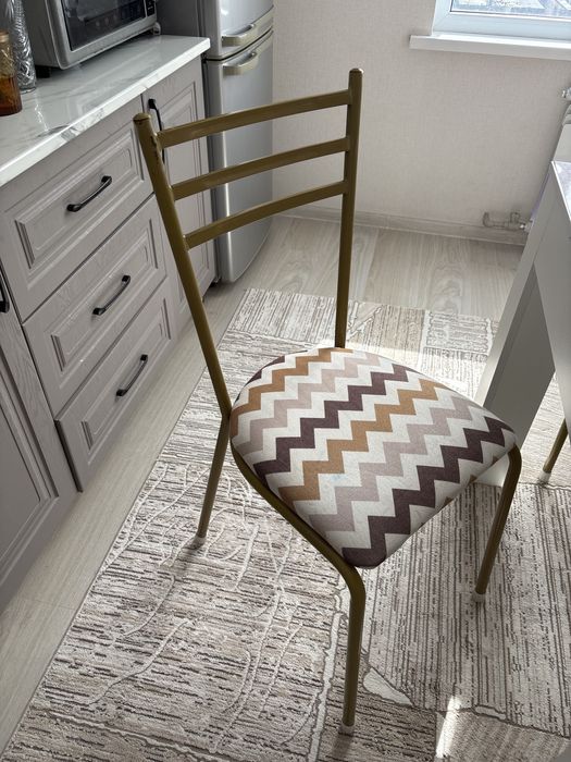 Стулья кухонные