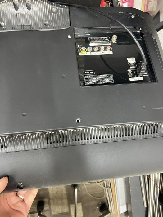 Samsung televizor 32 bez tuner
