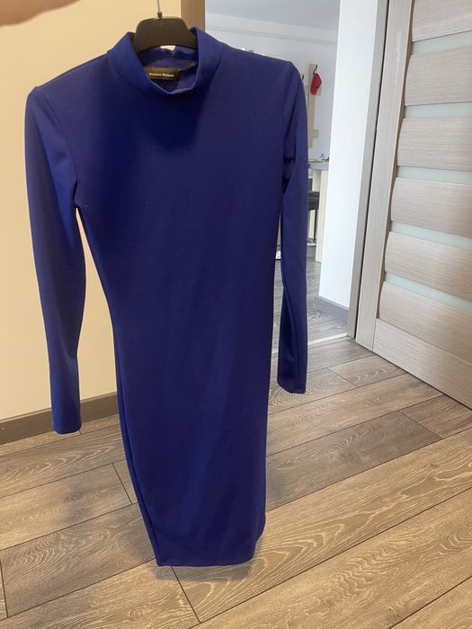 Rochie modelatoare albastra Ramona Badescu