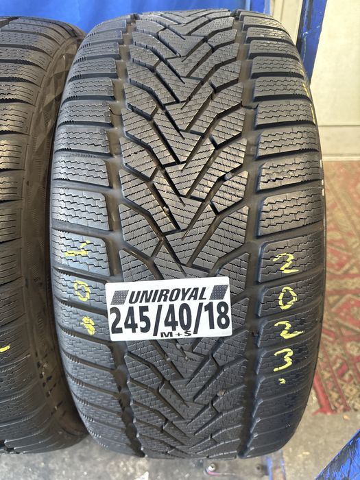 245/40/18 Uniroyal M+S