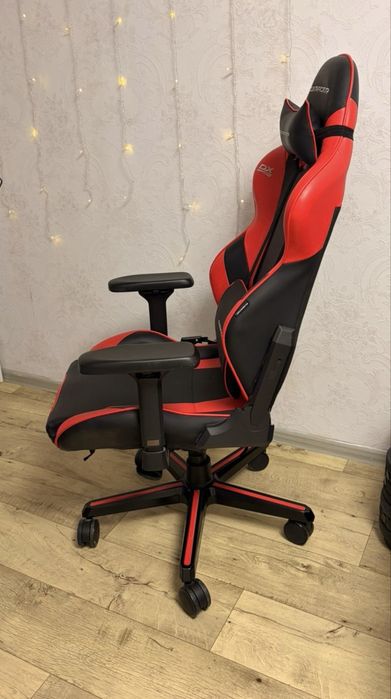 Продам игровое кресло dxracer gladiator