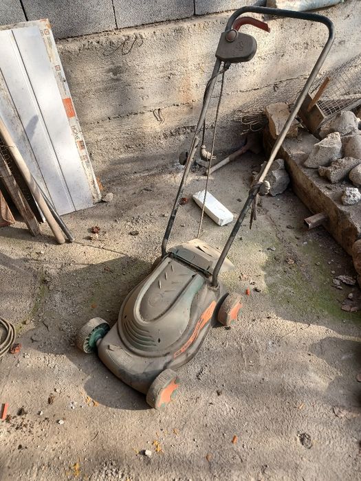 Продам Газонакасилку