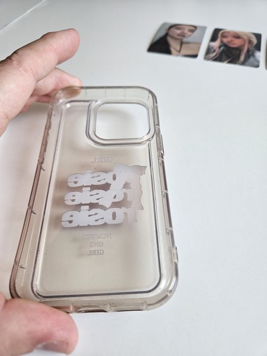 Кейс ROSÉ / Blackpink за iPhone 14 Pro – употребяван