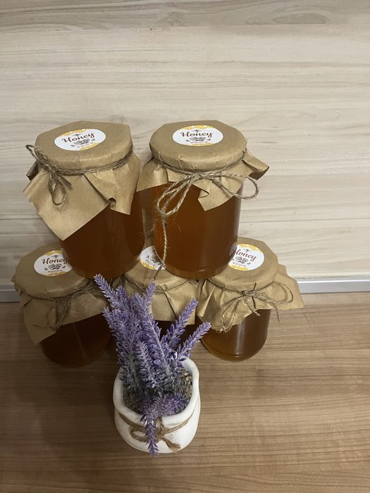 Пчелен мед полифлорен