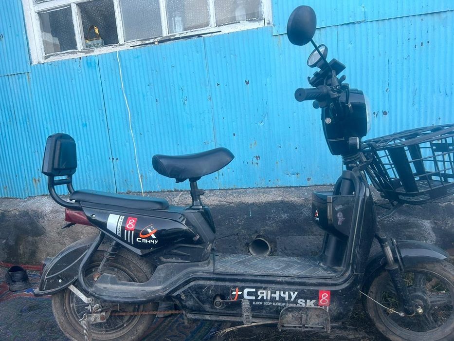 Скутер СК8, ц: 78000