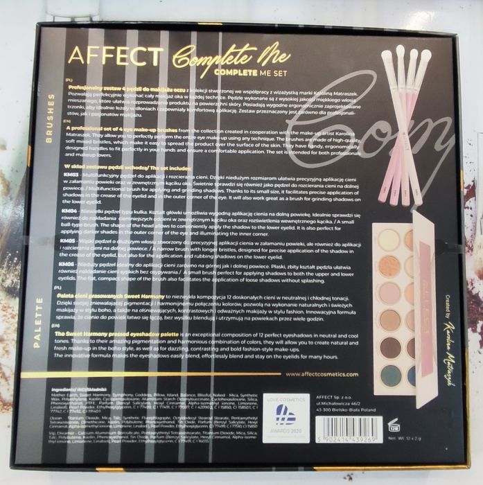 Affect makeup сет сенки за очи+четки за грим