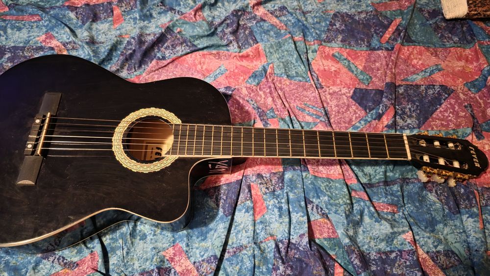 Китара в добро състояние